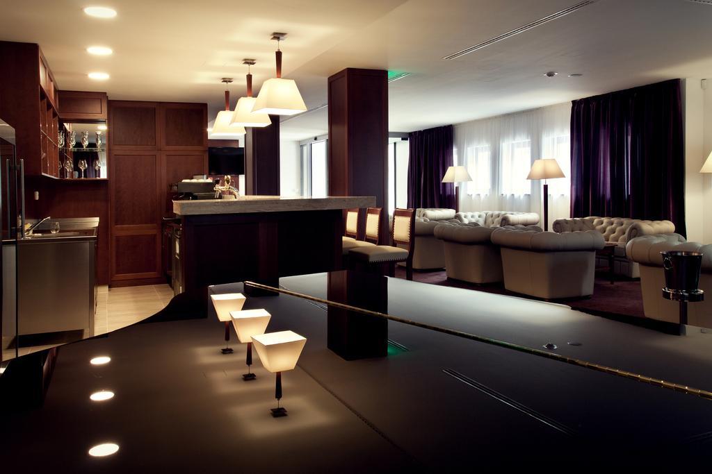 Hotel Park Avenue **** Piest'any Exterior foto